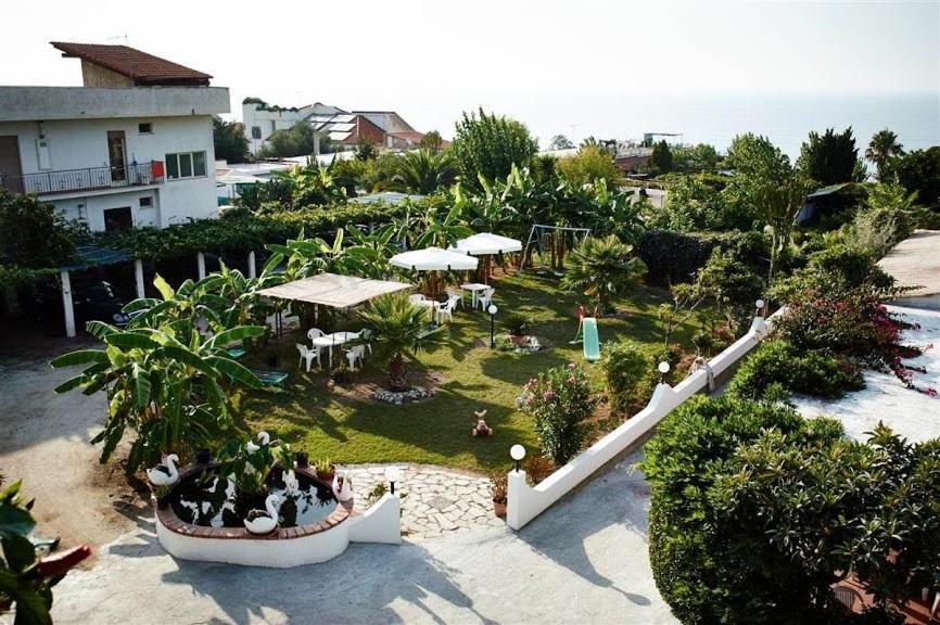 Case Vacanze Giardino 파르겔리아 외부 사진