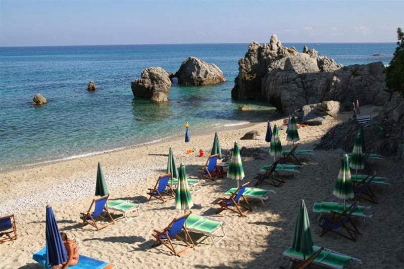 Case Vacanze Giardino 파르겔리아 외부 사진
